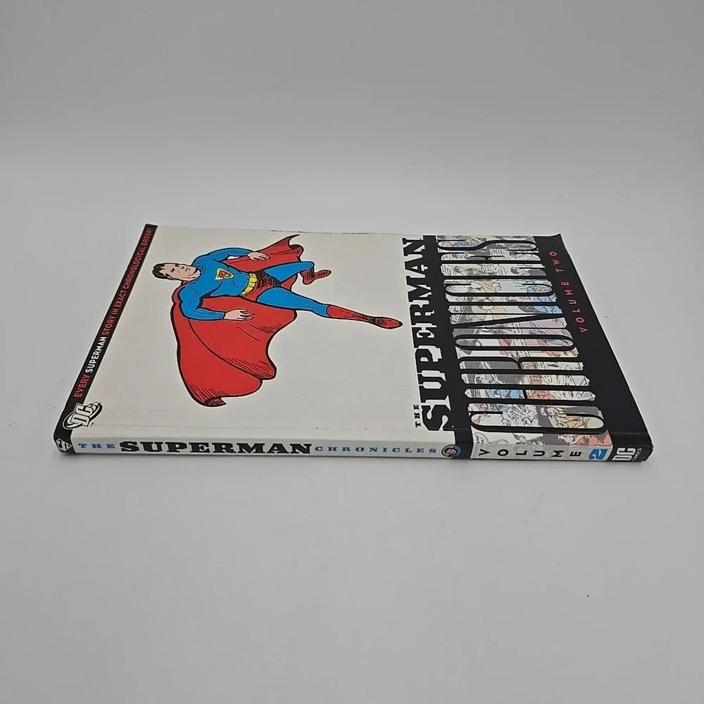 Superman Chronicles, Vol 2 - Paperback By‎ Jerry Siegel - Good Condition